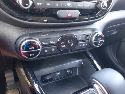 Used 2025 Kia Soul GT-Line image 30