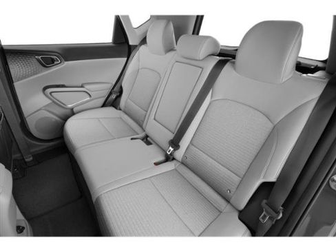 Used 2022 Kia Soul EX FWD image 16