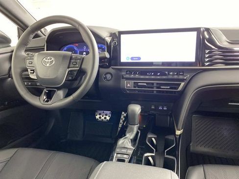 Used 2026 Toyota Camry XSE w/ Premium Package AWD/4WD image 14