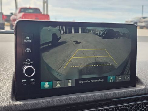 Used 2023 Honda Civic Touring image 17