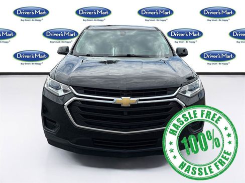 Used 2018 Chevrolet Traverse LS FWD image 2