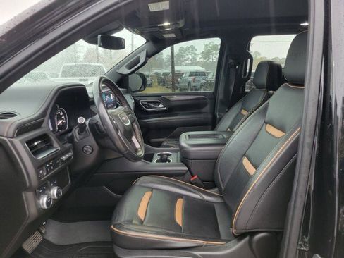 Used 2021 GMC Yukon XL AT4 w/ AT4 Premium Package image 11