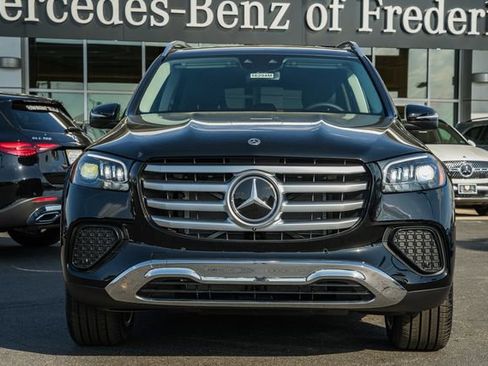 New 2026 Mercedes-Benz GLS 450 4MATIC image 2