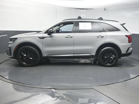 Used 2023 Kia Sorento SX AWD/4WD image 5