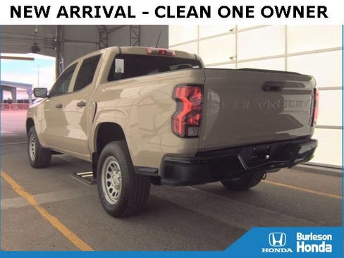 Used 2023 Chevrolet Colorado W/T image 3