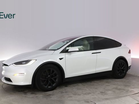 Used 2023 Tesla Model X AWD/4WD image 18