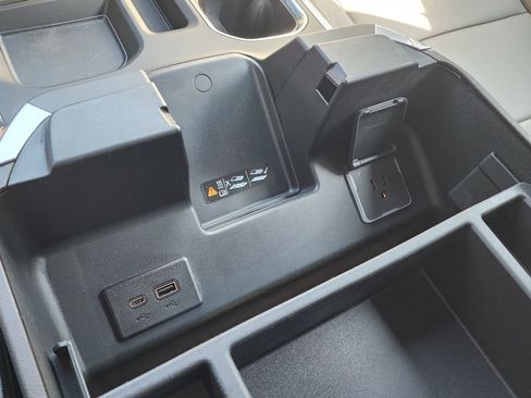 New 2026 GMC Sierra 1500 SLT w/ SLT Premium Plus Package image 33