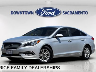 Used 2015 Hyundai Sonata SE w/ Option Group 09