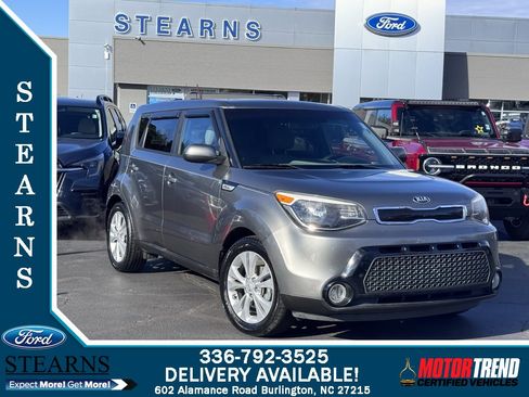 Used 2016 Kia Soul + image 1