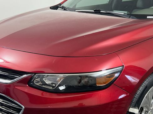 Used 2017 Chevrolet Malibu Premier w/ Driver Confidence Package image 11