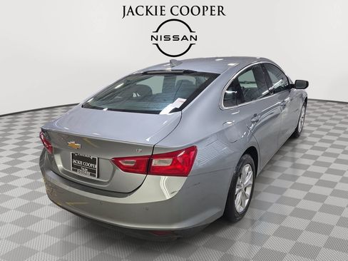 Used 2024 Chevrolet Malibu LT FWD image 5