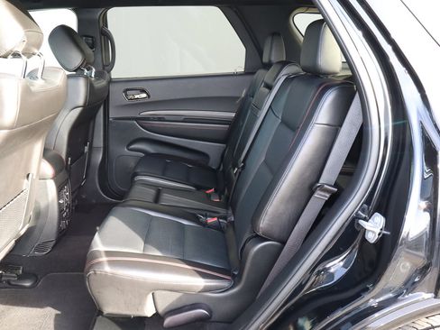 Used 2025 Dodge Durango GT image 9