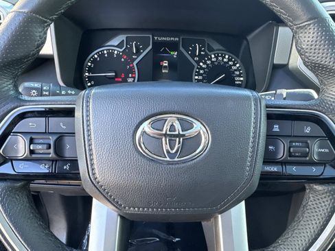 Used 2023 Toyota Tundra Limited image 15