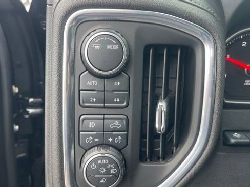 Used 2023 Chevrolet Silverado 3500 High Country w/ Z71 Off-Road Package image 13