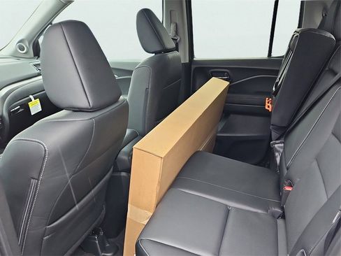 New 2025 Honda Ridgeline RTL image 22