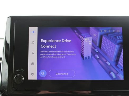 Used 2024 Toyota Corolla Cross XLE image 45