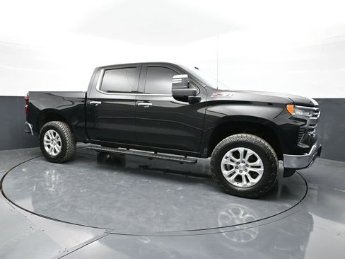 Used 2023 Chevrolet Silverado 1500 LTZ w/ LTZ Premium Package AWD/4WD image 1