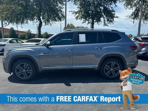 Used 2022 Volkswagen Atlas SEL R-Line AWD/4WD image 2