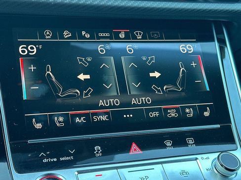 New 2026 Audi SQ8 Prestige image 20