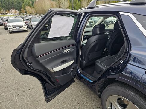 New 2026 Genesis GV70 2.5T Advanced image 22