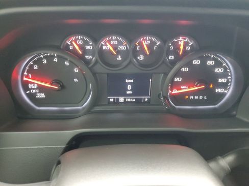 Used 2025 Chevrolet Silverado 1500 Custom image 12