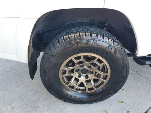 Used 2023 Toyota 4Runner 40th Anniversary SE image 7