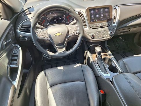 Used 2024 Chevrolet Malibu LT FWD image 9