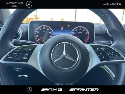 Used 2023 Mercedes-Benz C 300 Sedan image 27