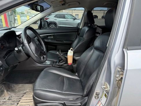Used 2013 Subaru Crosstrek 2.0i Limited AWD/4WD image 9