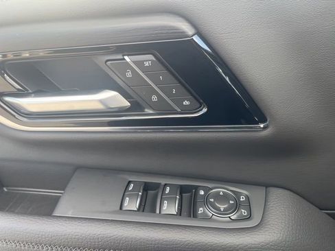 New 2026 GMC Yukon Denali image 14