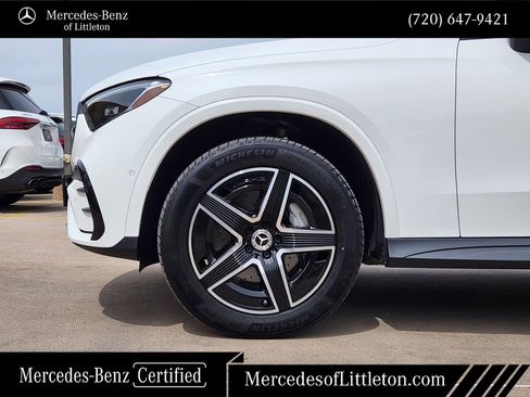 Used 2024 Mercedes-Benz GLC 300 4MATIC image 9