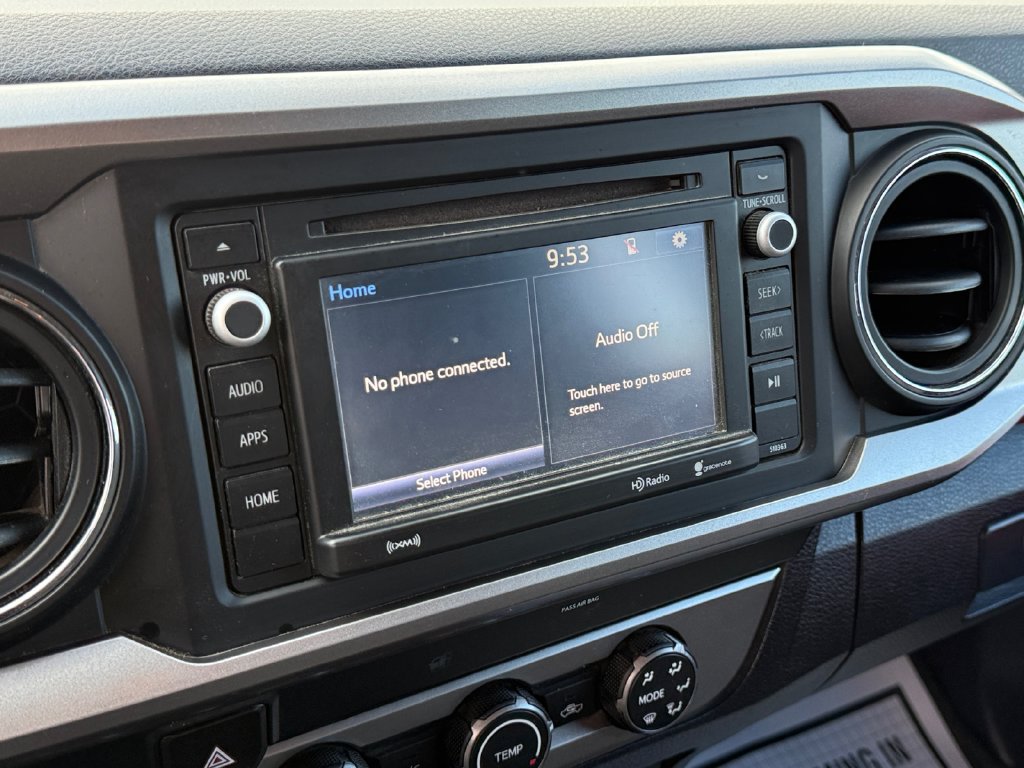 Used 2019 Toyota Tacoma SR5 w/ SR5 Appearance Package (SM) AWD/4WD image 30