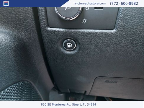 Used 2016 Jeep Grand Cherokee SRT image 70