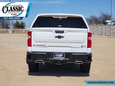 Used 2024 Chevrolet Silverado 1500 LT Trail Boss w/ LT Trail Boss Premium Package image 16