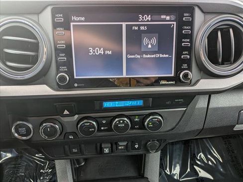 Used 2023 Toyota Tacoma TRD Sport image 13