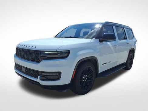 Used 2023 Jeep Wagoneer Series II w/ Convenience Group I AWD/4WD image 15