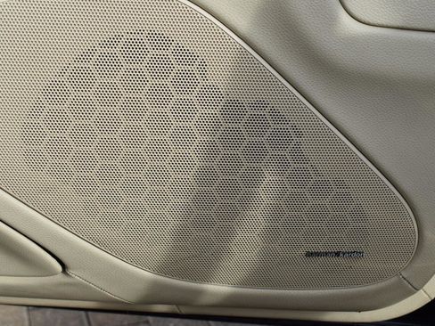 Used 2009 Mercedes-Benz SL 550 image 30