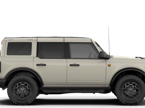 New 2026 Ford Bronco Badlands image 30