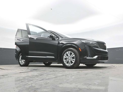 Used 2024 Cadillac XT6 Luxury w/ LPO, Floor Liner Package AWD/4WD image 65