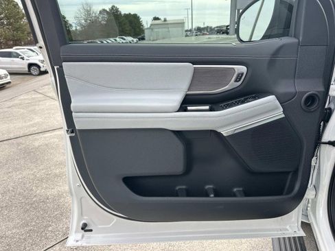 New 2026 Ford Expedition Max Platinum w/ Platinum Ultimate Package image 10