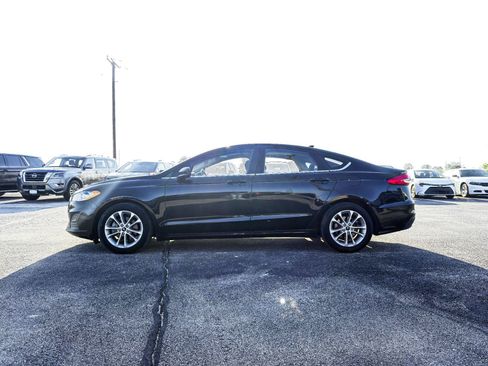 Used 2020 Ford Fusion SE FWD image 12