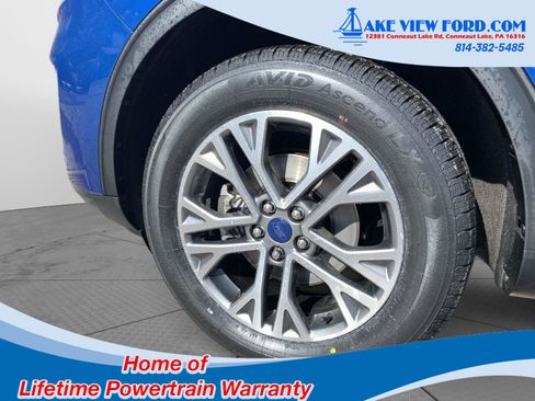 Used 2022 Ford Escape SEL image 11