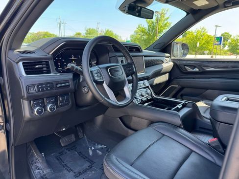 Used 2023 GMC Yukon Denali w/ Max Trailering Package AWD/4WD image 14