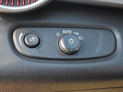 New 2026 Chevrolet Trax RS w/ Sunroof Package image 22