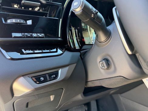 New 2026 Lexus RX 450h AWD image 25