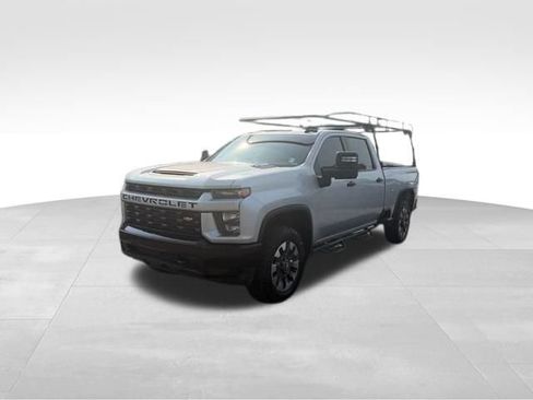 Used 2021 Chevrolet Silverado 2500 Custom w/ Custom Value Package AWD/4WD image 3