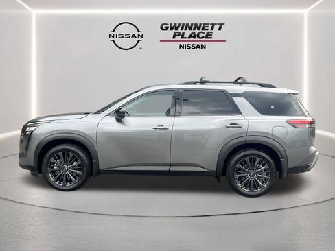 New 2026 Nissan Pathfinder SL FWD image 22