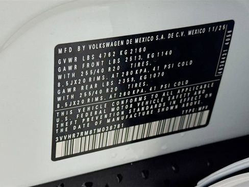 New 2026 Volkswagen Tiguan SE R-Line image 20