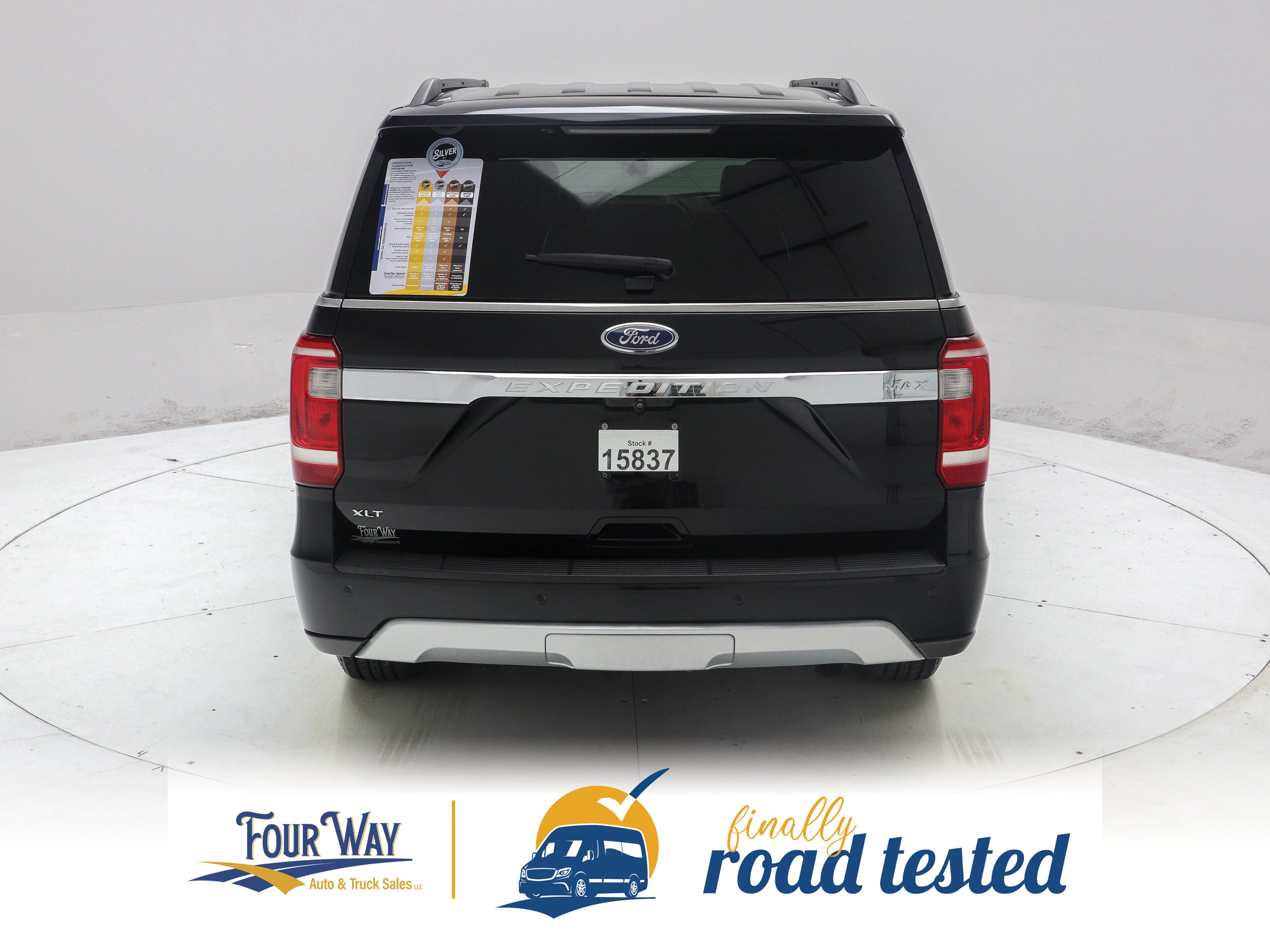 Used 2020 Ford Expedition Max XLT w/ Equipment Group 202A AWD/4WD image 5