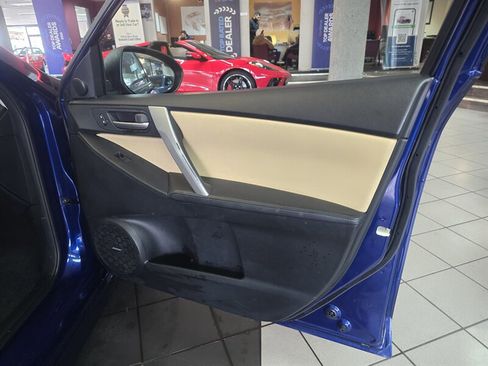 Used 2012 MAZDA MAZDA3 s Grand Touring image 12